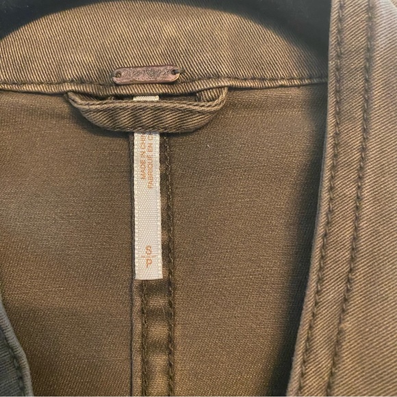 Free People Distressed Military Jacket EUC - Picture 12 of 12